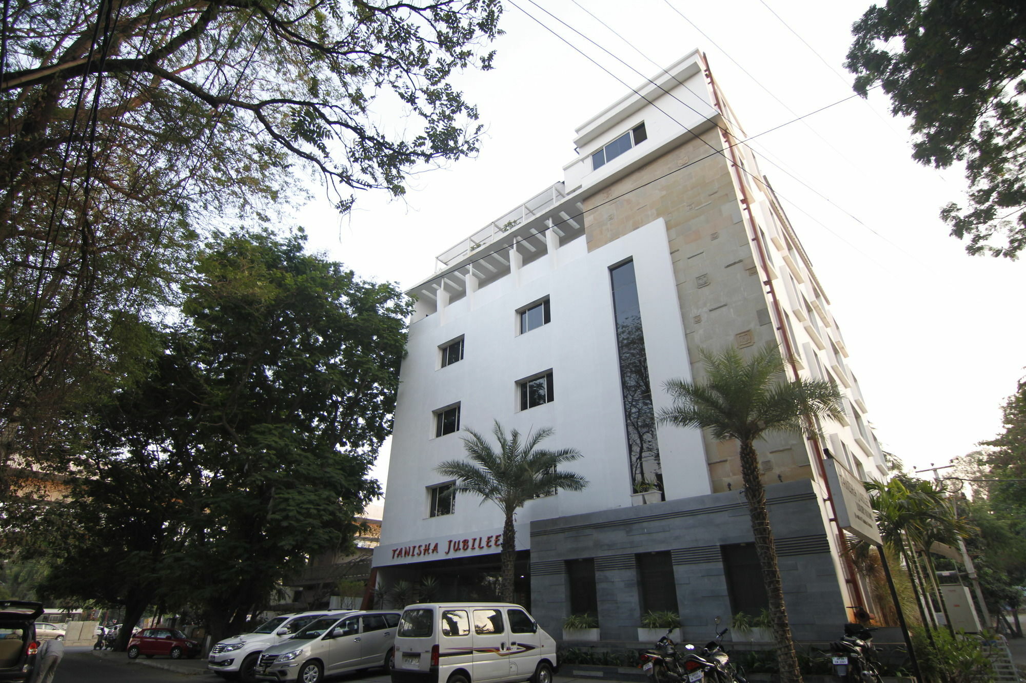 Fabhotel Tanisha Jubilee Hills Hyderabad Exterior photo